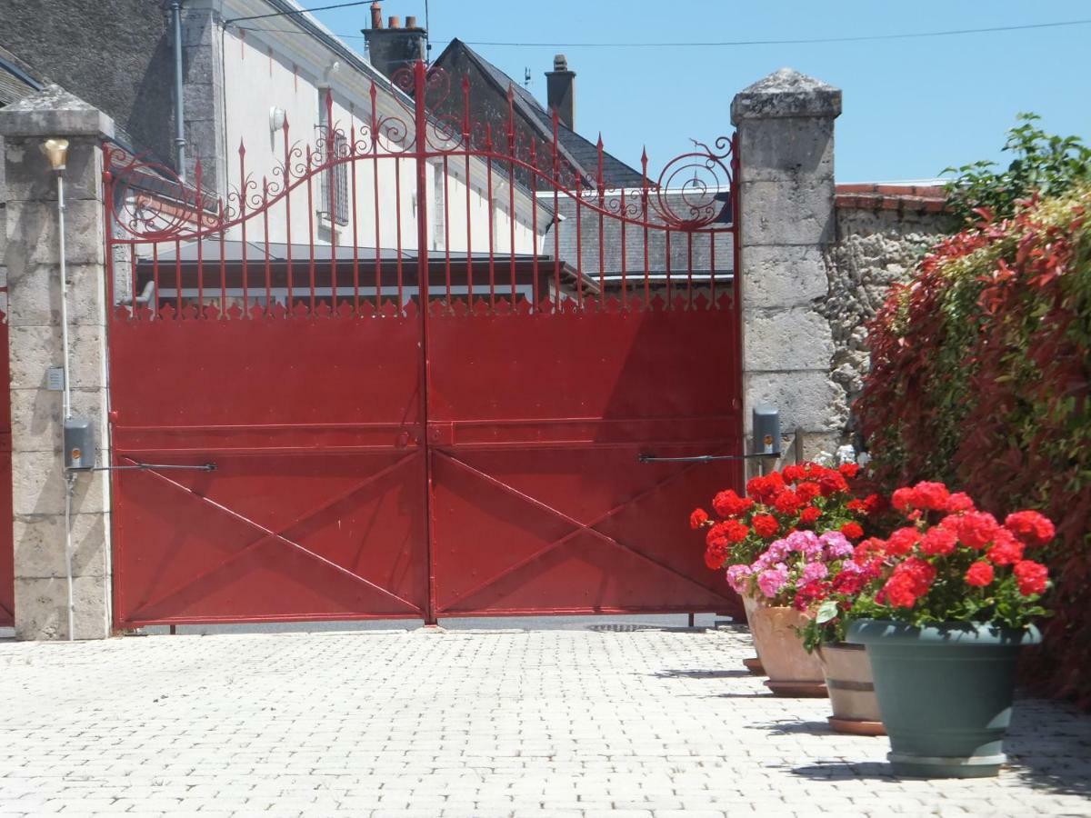 Les 4 Vents Otel Vineuil  Dış mekan fotoğraf